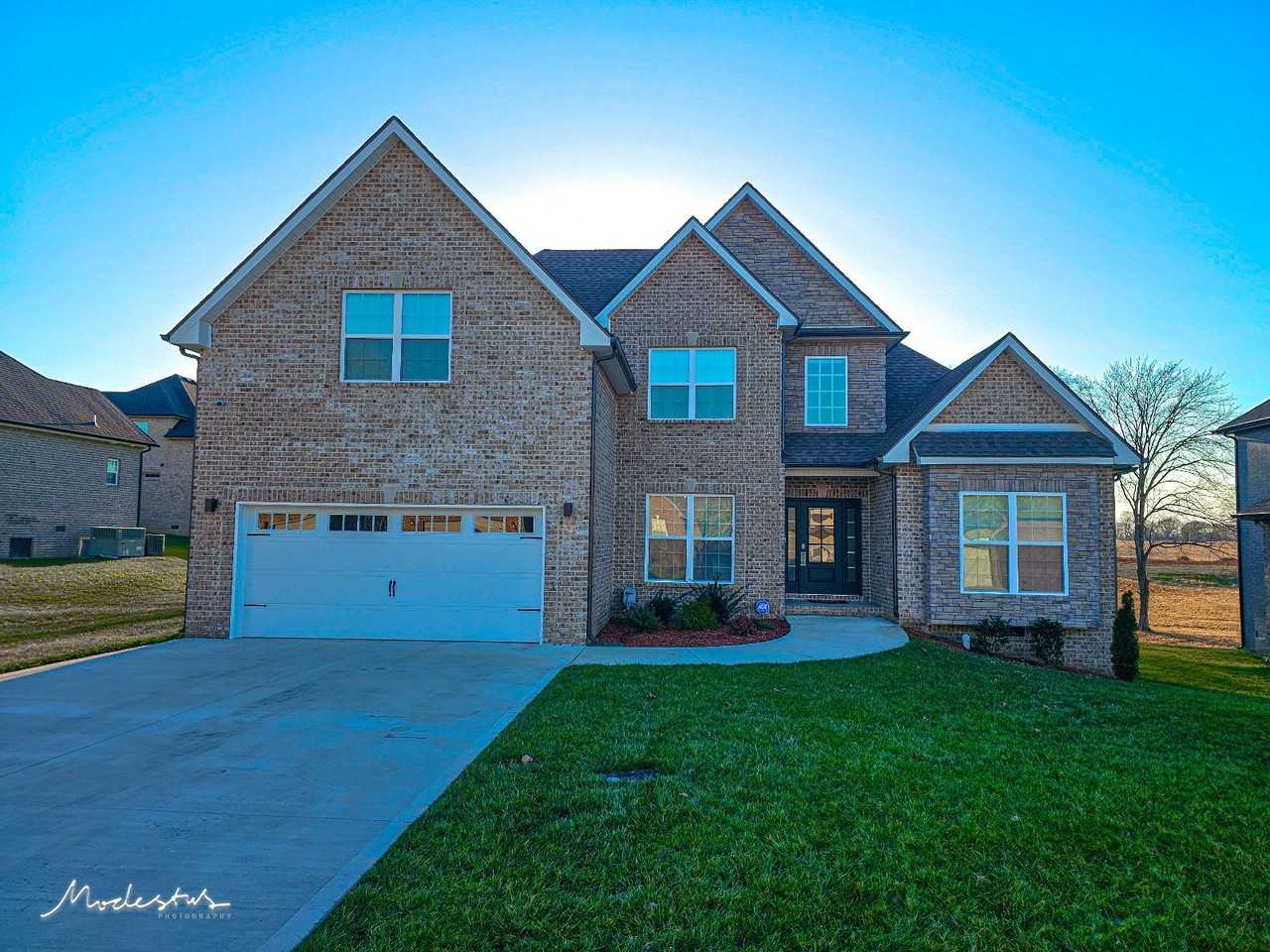 1718 Oak Forest Dr #1 - Photo 2 of 50