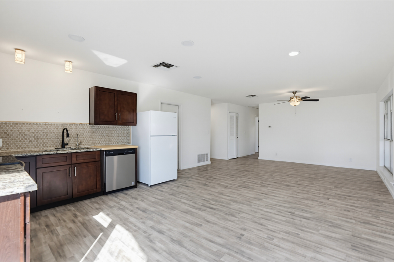 6602 Spring Brook St #1 - Photo 6 of 19