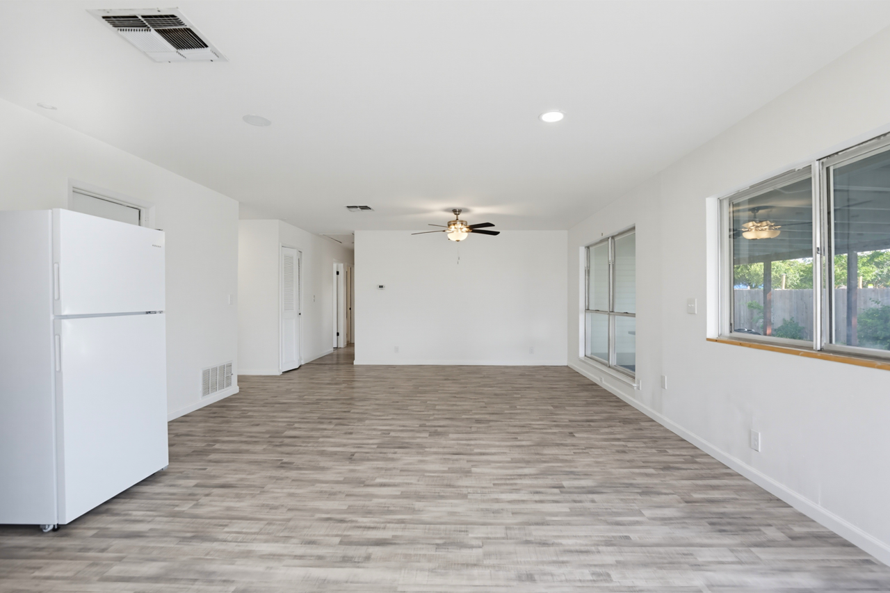 6602 Spring Brook St #1 - Photo 7 of 19