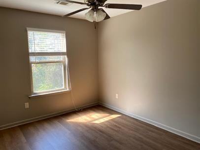 2025 Tyler St #B - Photo 4 of 11