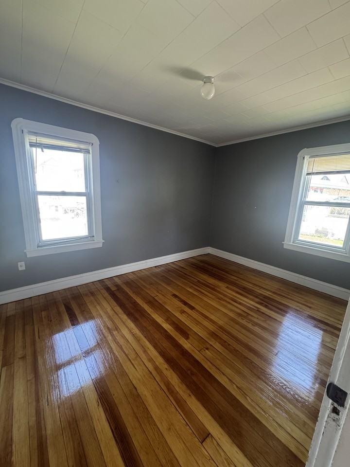 646 Birch St #1 - Photo 2 of 8
