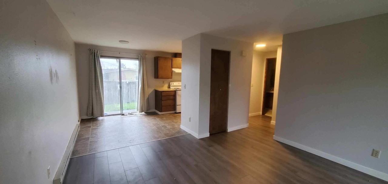 1500 23rd Ct Se #2 - Photo 3 of 10