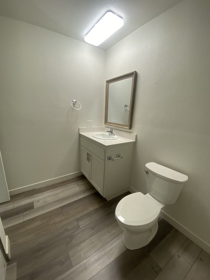 3671 Spruce Ave #5 - Photo 5 of 8