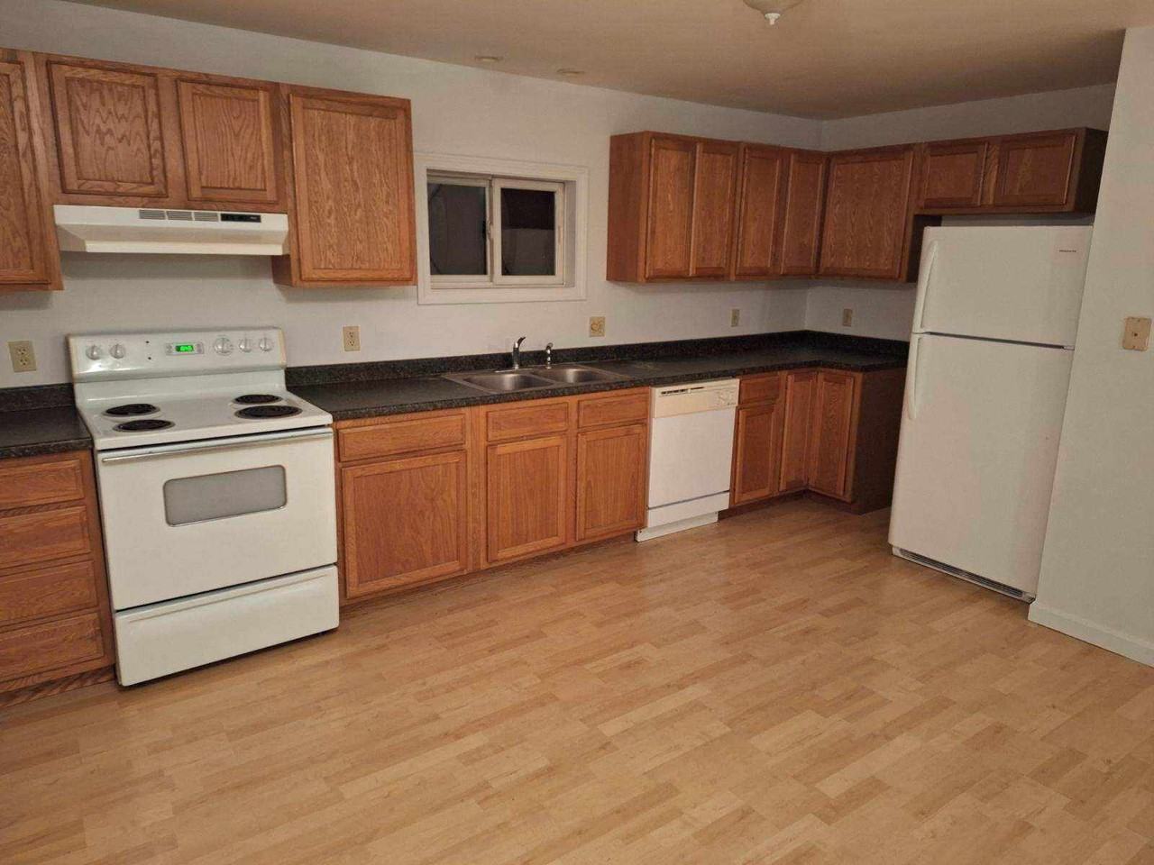 18 Colby Way #A - Photo 2 of 8