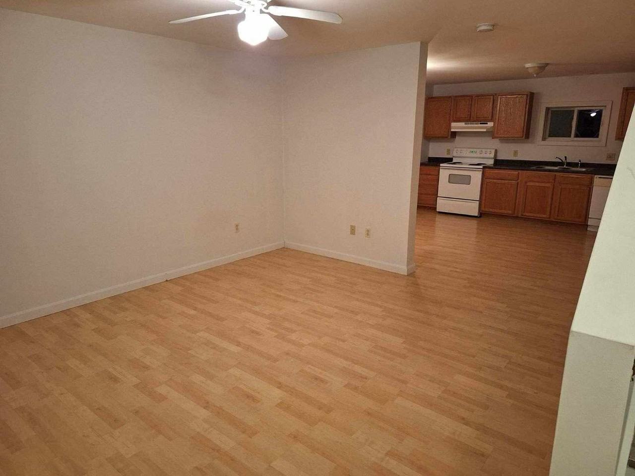 18 Colby Way #A - Photo 4 of 8