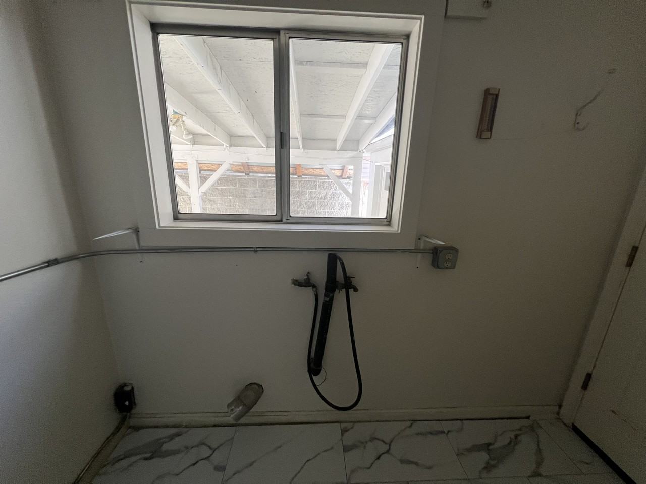 Ash St Se #1 - Photo 5 of 17