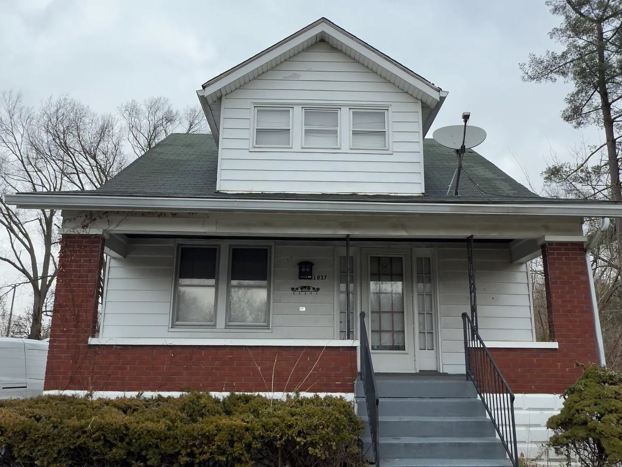 1837 Lower Hunters Trce #1 - Photo 2 of 22