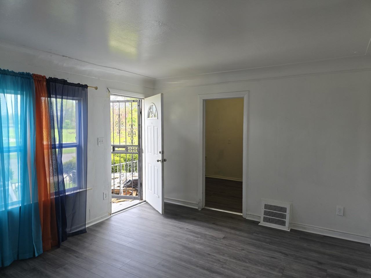10031 Sorrento St #1 - Photo 7 of 16
