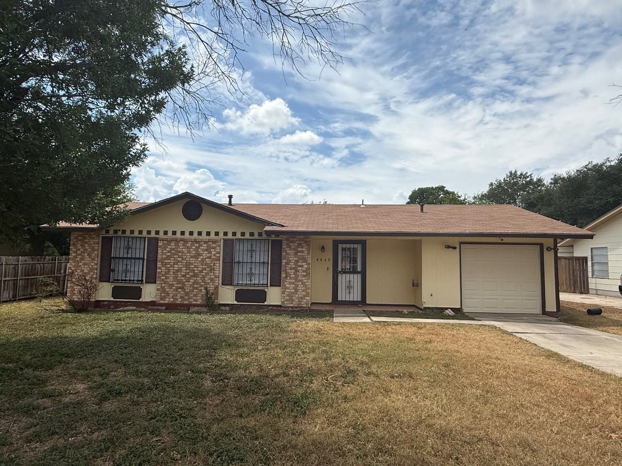 4839 Castle Strm #1 - Photo 2 of 10