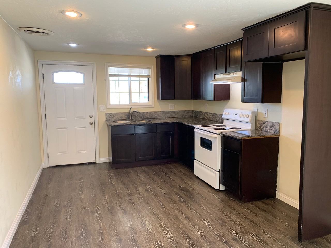 3913 E Calle De Ricardo #1 - Photo 3 of 17