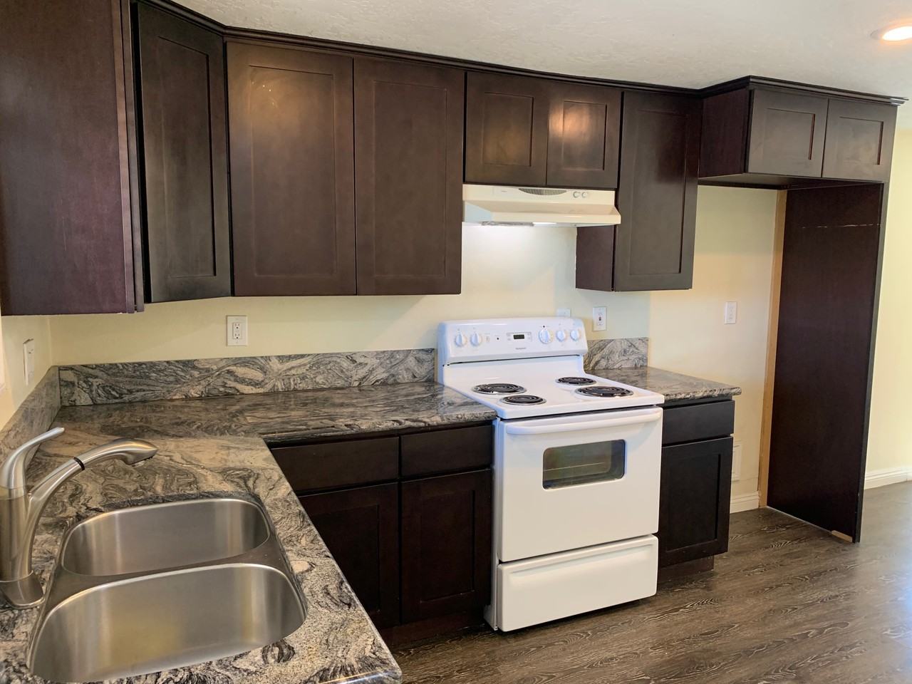 3913 E Calle De Ricardo #1 - Photo 4 of 17