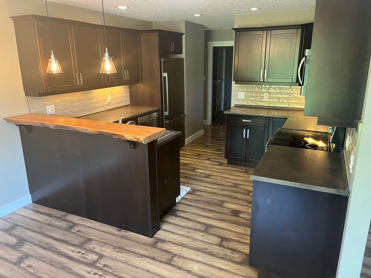 2648 A Kendal Avenue L-UP #1 - Photo 2 of 23