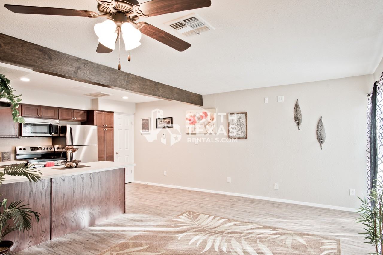 309 Westwood St #309D - Photo 2 of 12