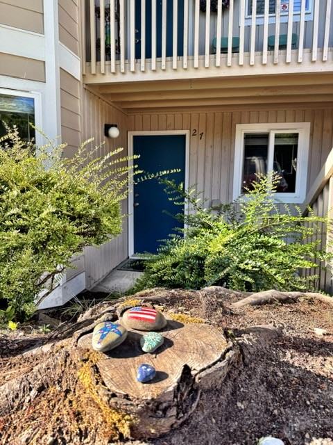 19811 3rd Ave Nw #B27 - Photo 3 of 29
