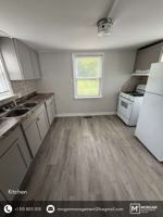 featured image of 96 1/2 E Schuyler St #FULL