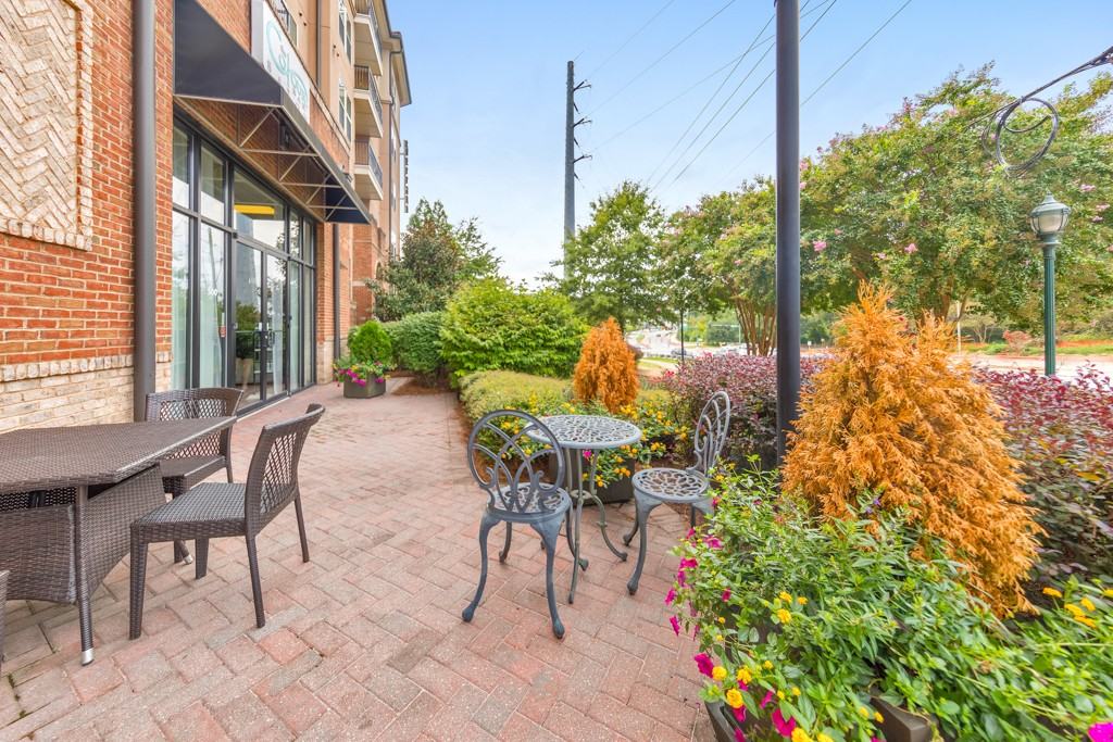 901 Abernathy Rd Ne #1 - Photo 3 of 50