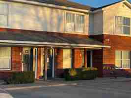 featured image of 410 Sw 26th St #3
