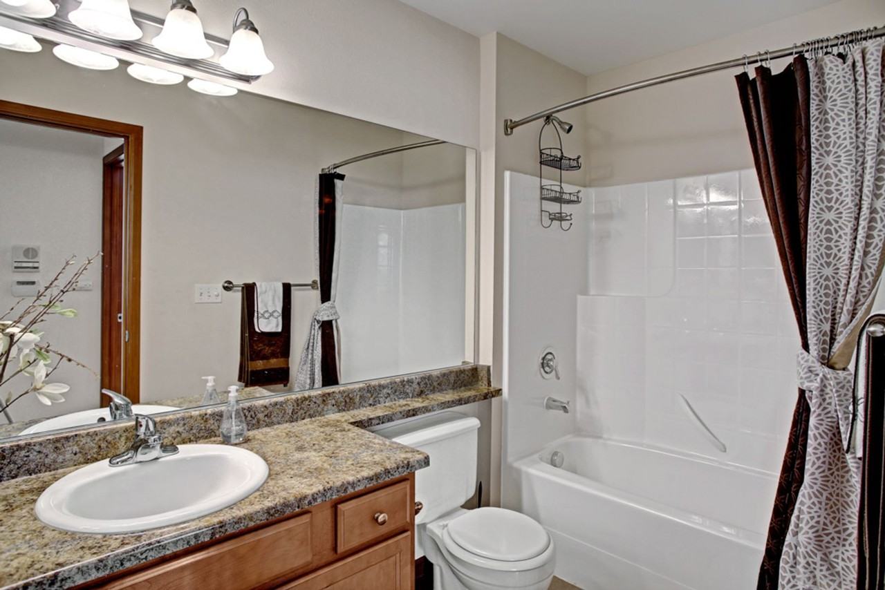 21428 International Boulevard - Photo 5 of 28