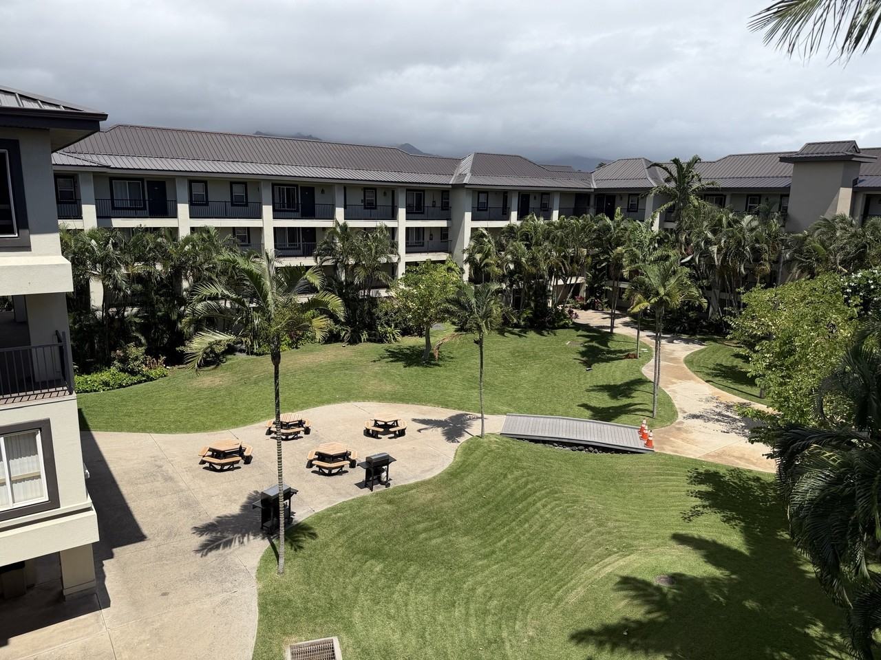 The Waterfront Apartments at Kahului - Photo 6 of 21