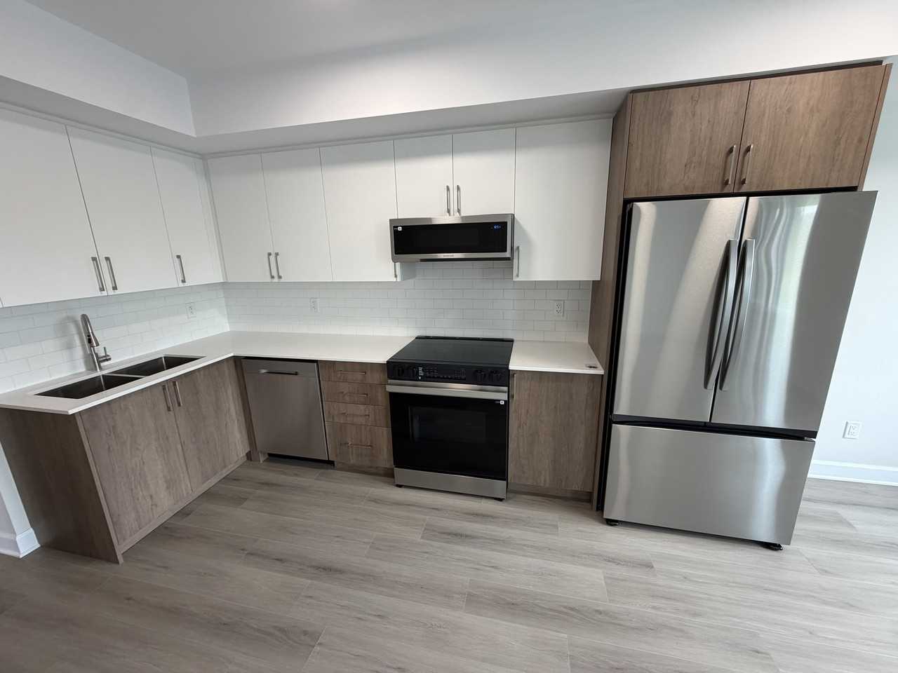 258 Montfort Street - Photo 6 of 18