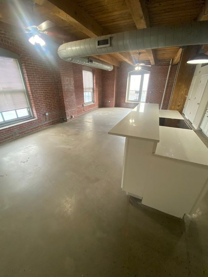 Lofts at 415 - Photo 5 of 16