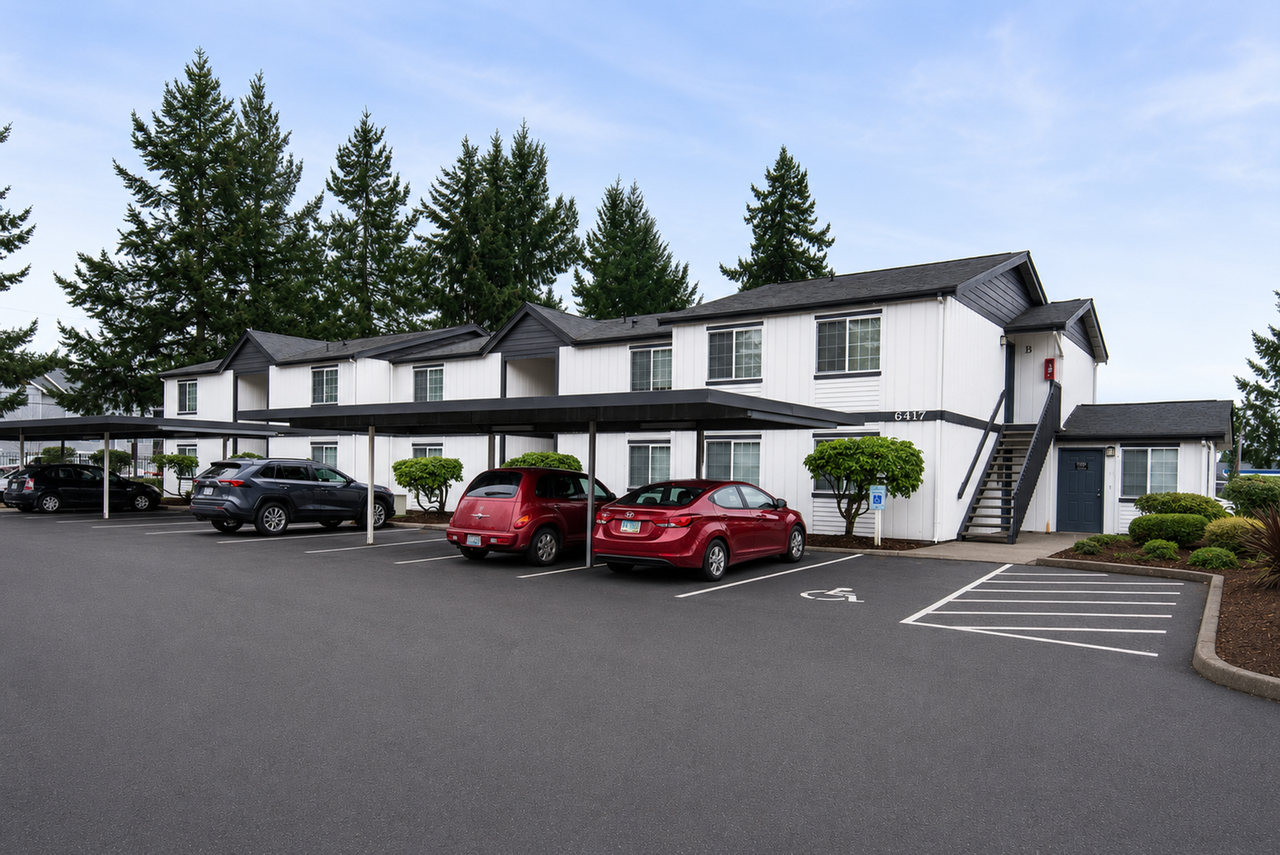 Park East & West Apartments - Photo 2 of 24
