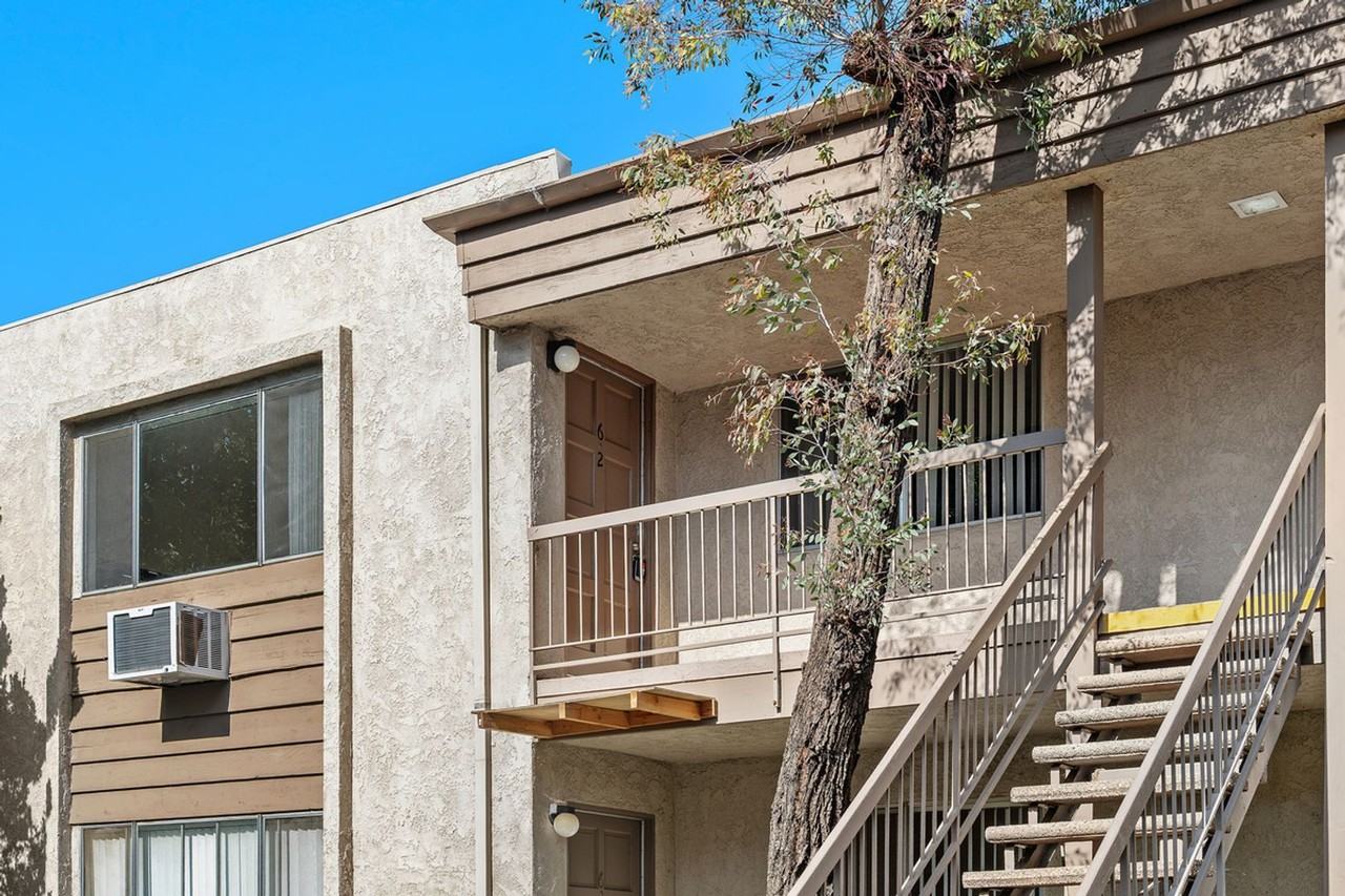 Welcome Home to Sutter's Mill Apartments - Photo 4 of 24