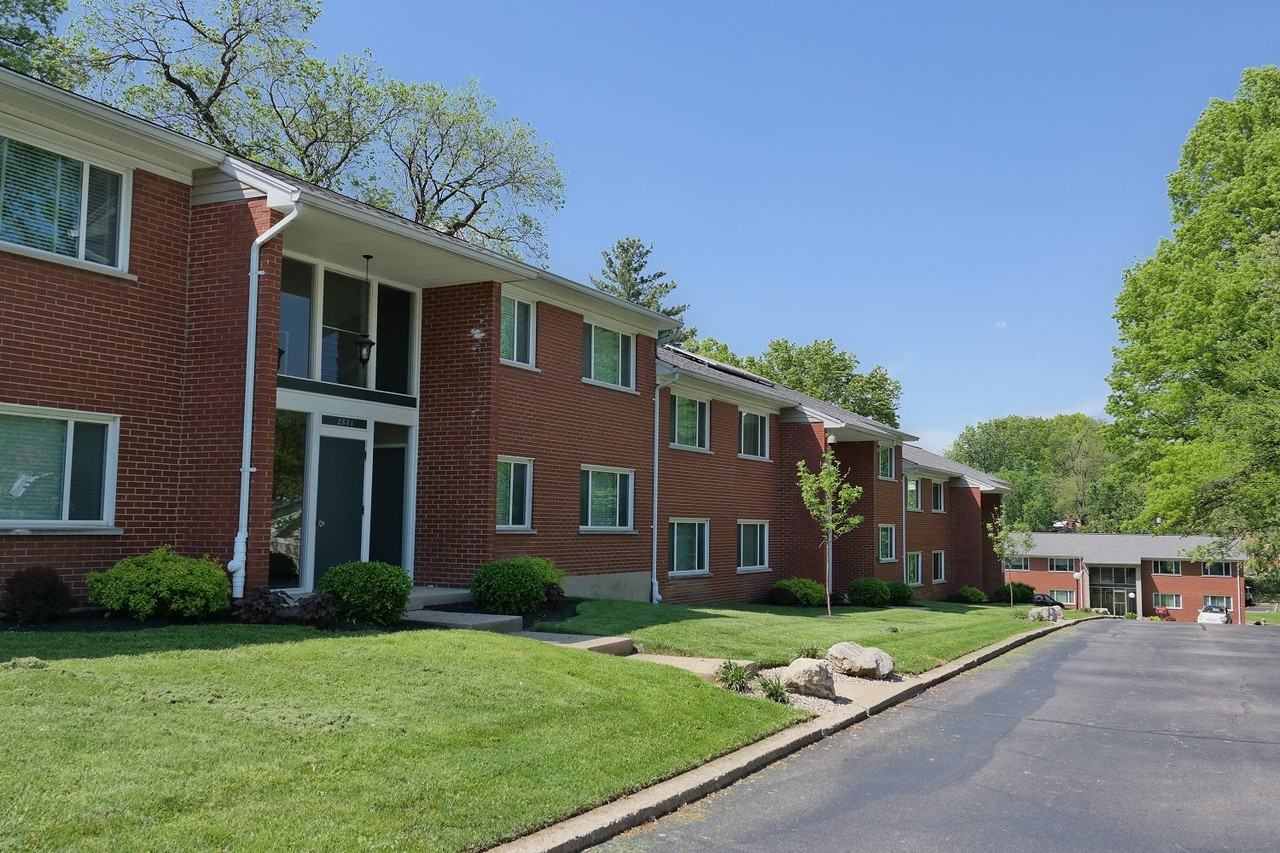 Cincinnati Premier Living* - Photo 5 of 50