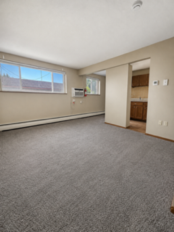 Swift Street Apartments - Photo 6 of 15
