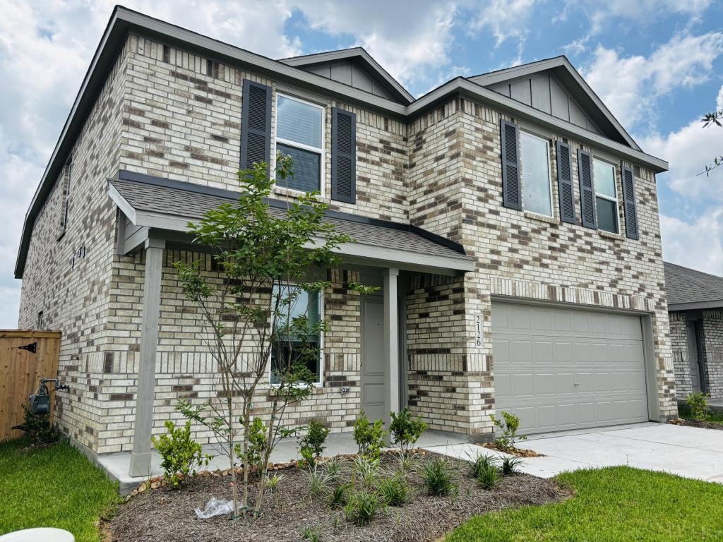 2126 Mosaic Valley Ct - Photo 2 of 36