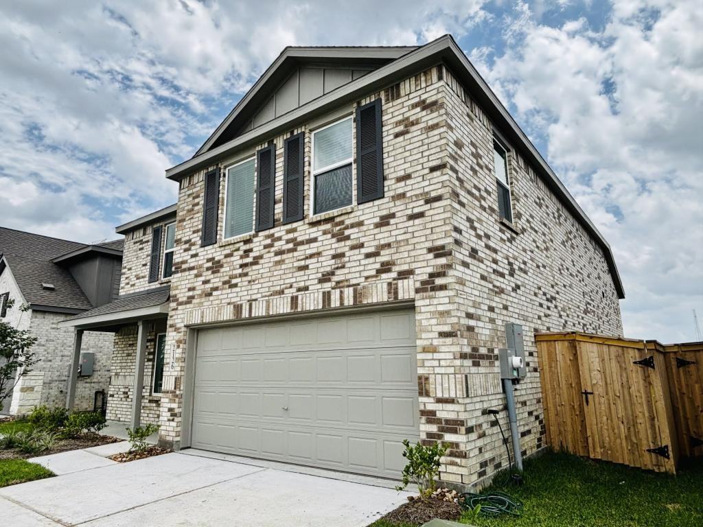 2126 Mosaic Valley Ct - Photo 3 of 36