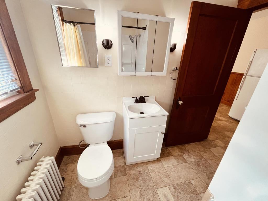 122 Second St Apt 3 - Photo 4 of 13