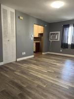 featured image of 1221 E Broadway