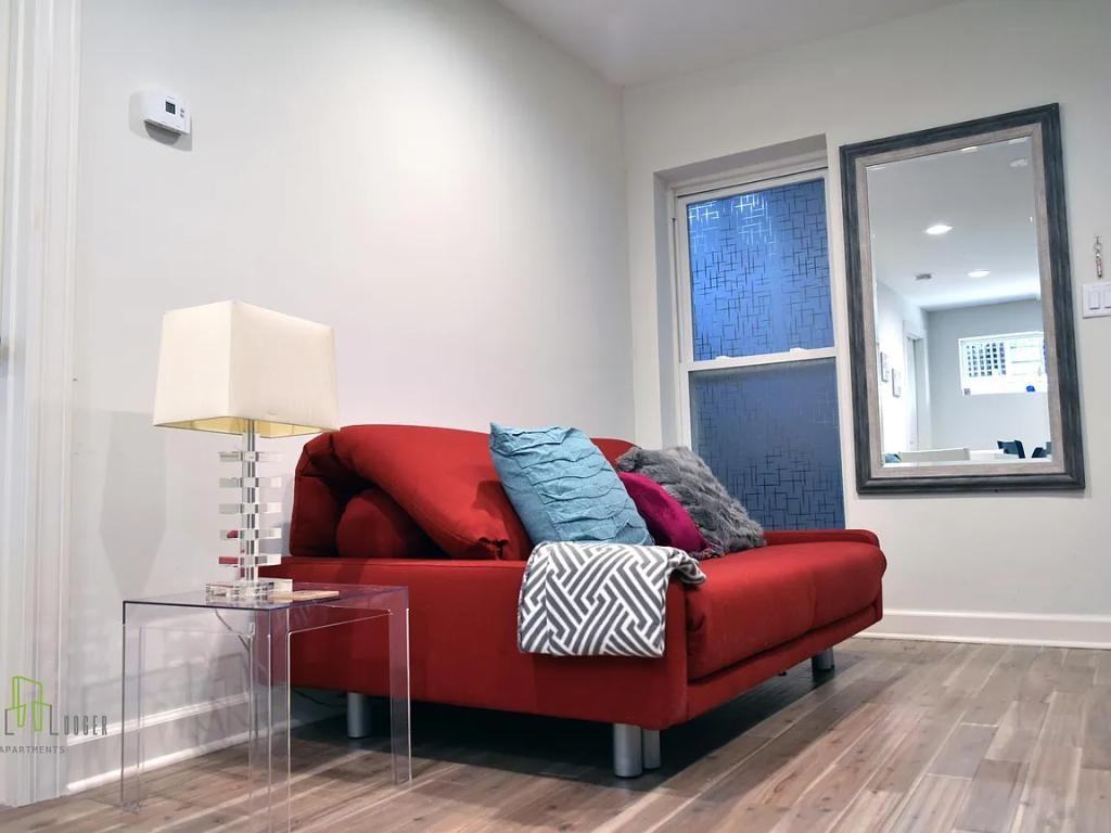 419 W Eugenie St - Photo 5 of 10