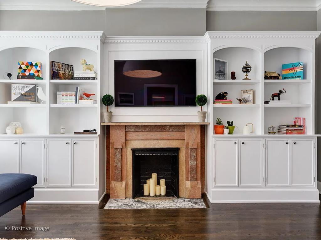 1814 N Lincoln Park W ##1 - Photo 2 of 22