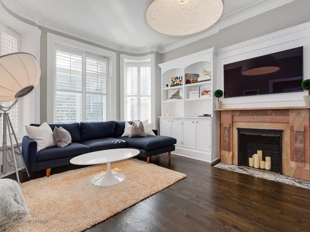 1814 N Lincoln Park W ##1 - Photo 3 of 22