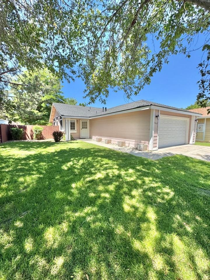 7607 Water View Way - Photo 2 of 21