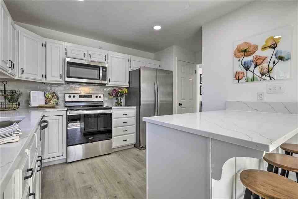 860 S Village Rd #P10 - Photo 5 of 13