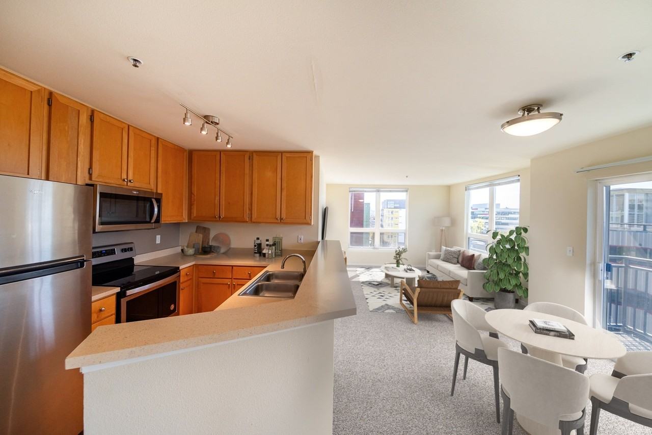 TraVigne on Eleventh Avenue - Photo 3 of 19