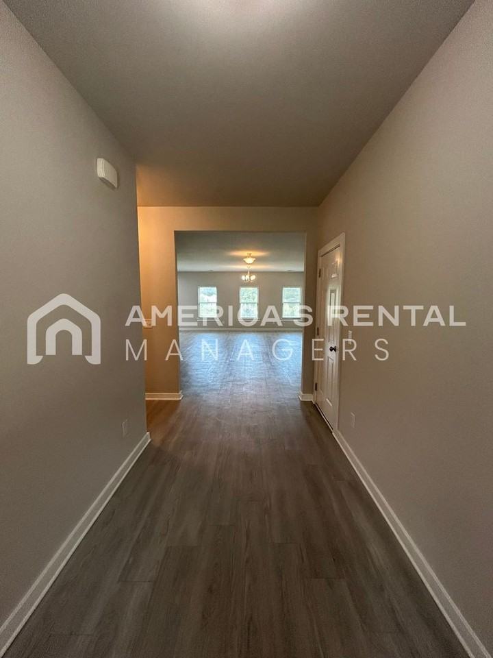 255 Dreher Rd - Photo 5 of 35