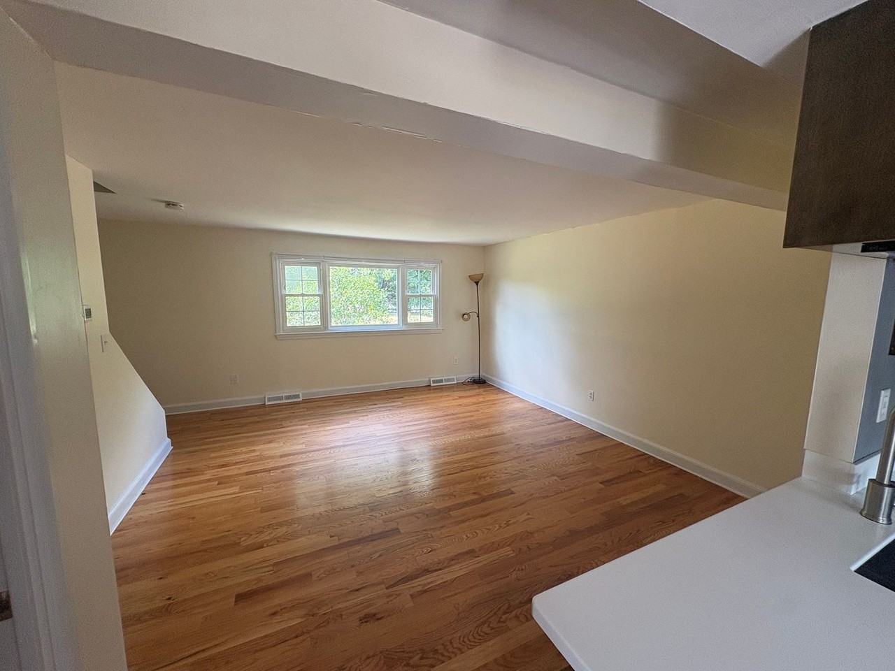 19 Hemlock Cir - Photo 2 of 20