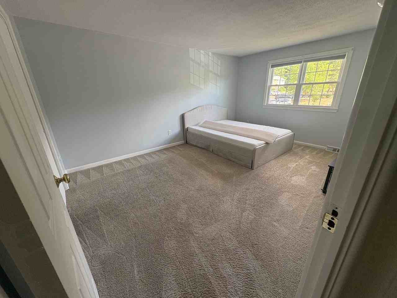 19 Hemlock Cir - Photo 6 of 20
