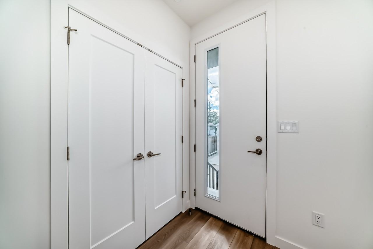 11111  51 Street - Photo 4 of 39