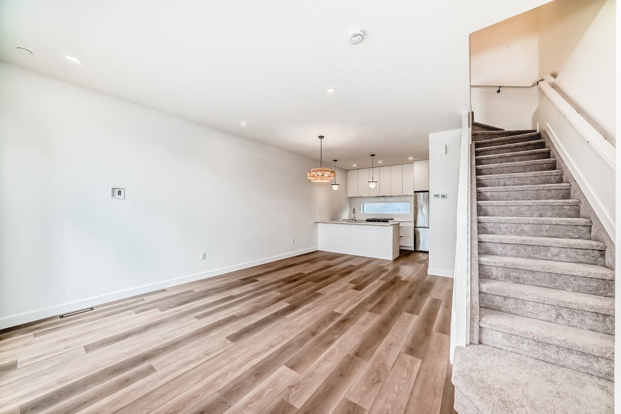 11111  51 Street - Photo 5 of 39