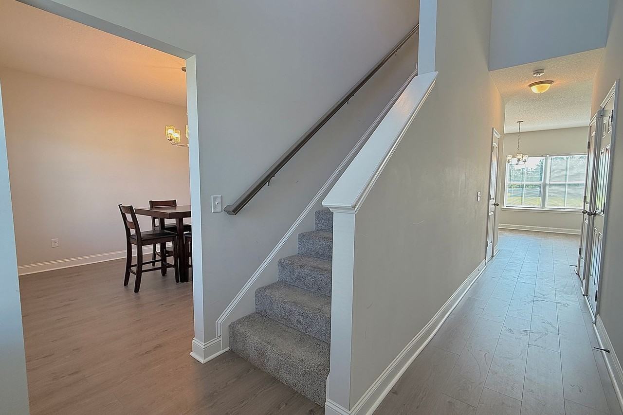 44 Rimes Ave Se - Photo 3 of 50