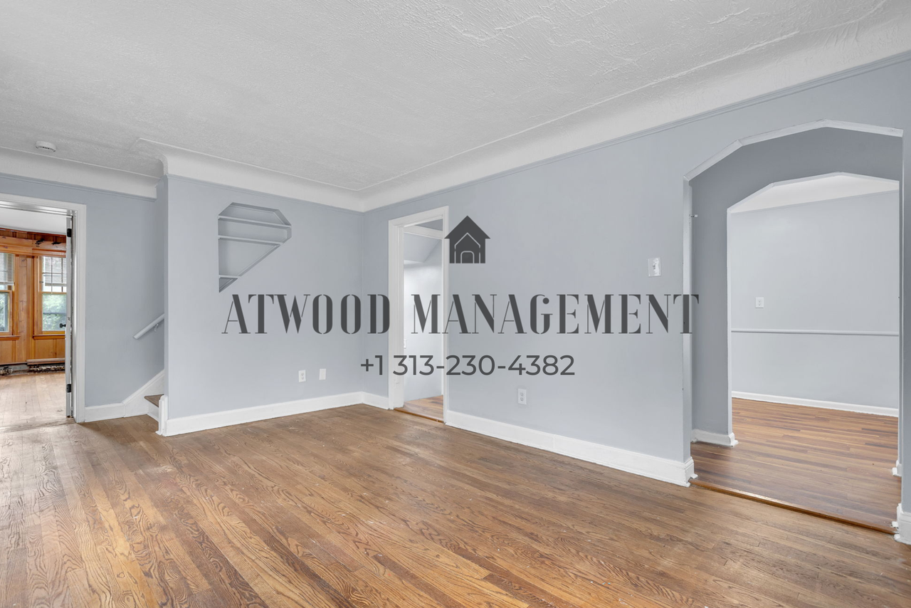 15752 Rutherford St - Photo 4 of 13