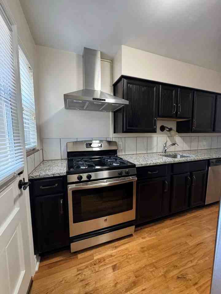 802 Kenwick Rd - Photo 7 of 18