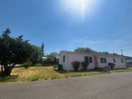 featured image of 1420 Gleason Ave