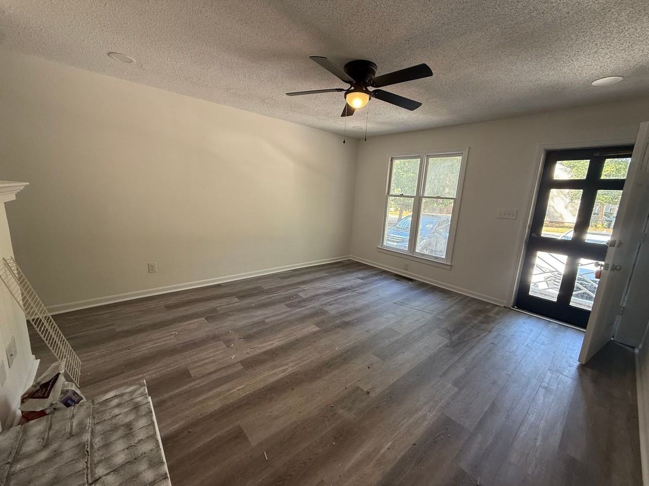 3401 Christopher Dr Nw - Photo 4 of 9