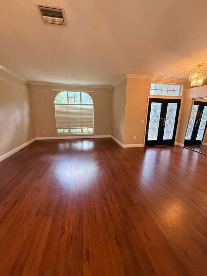 4351 Ellinwood Blvd - Photo 6 of 24